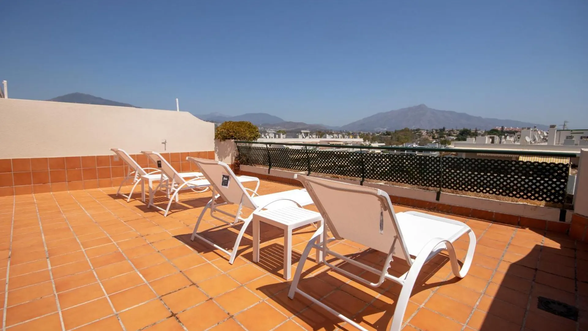 Spacious Modern Penthouse Guadalmina, San Pedro Marbella